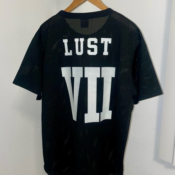 Urban Outfitters “7 deadly sins” Jersey - Picture 7 of 10
